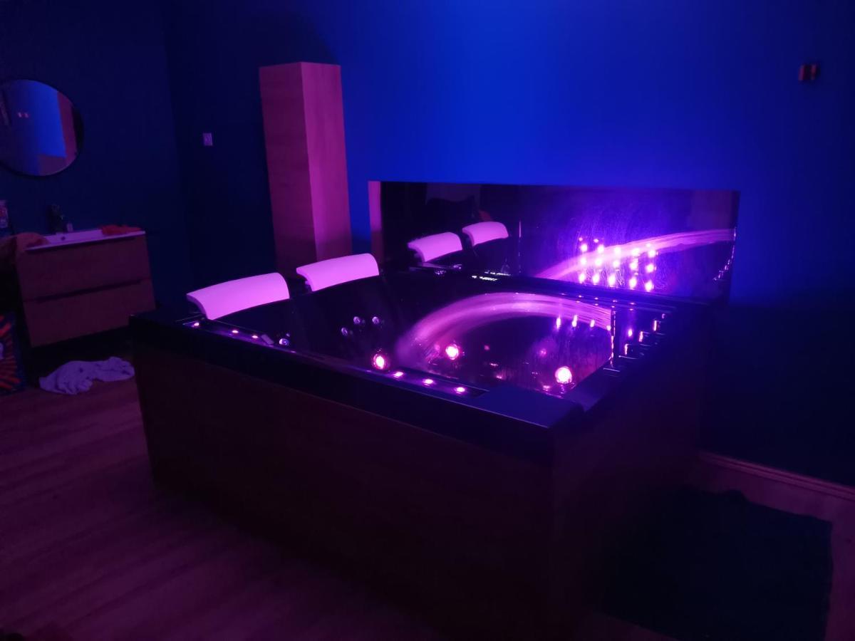 Love-Room L'Eden Du Desir Vecqueville 外观 照片